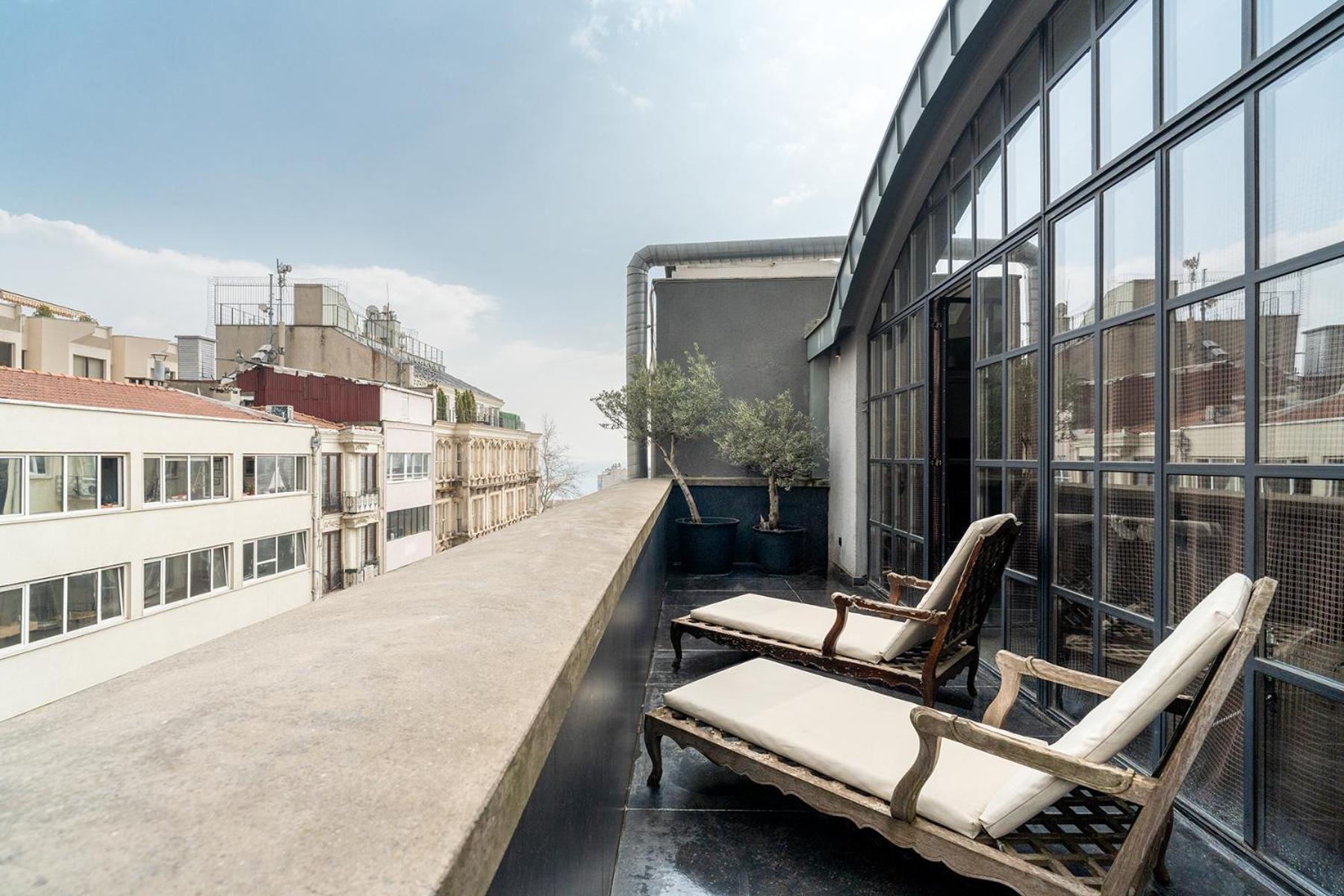 Ra Apartments, Istanbul